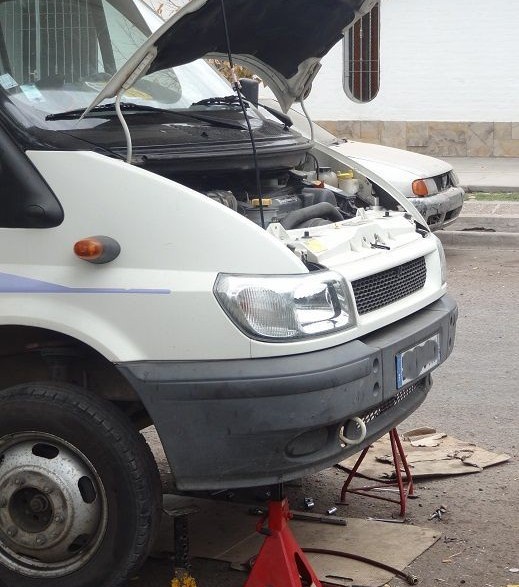 Camping-car en panne en Amérique du Sud